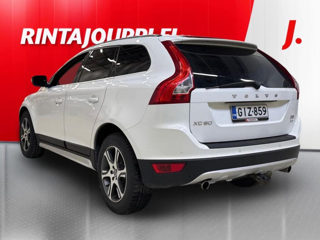 Volvo XC60 2010 Valkoinen