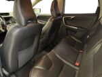 Volvo XC60 2010 Valkoinen