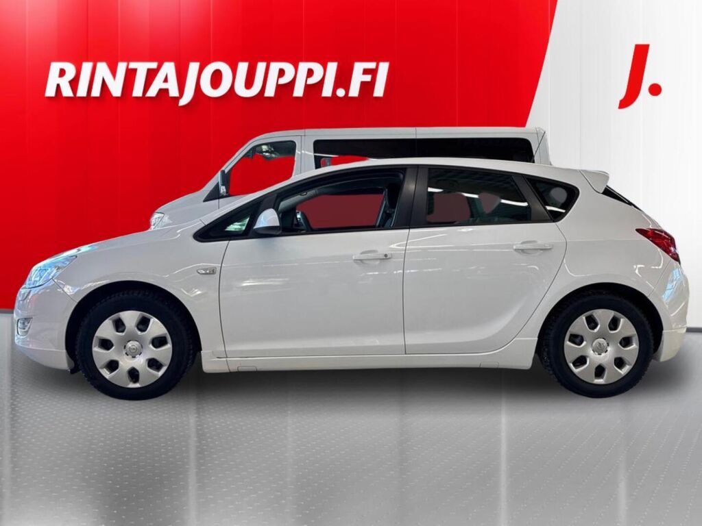 Opel Astra 2011 Valkoinen