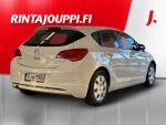 Opel Astra 2011 Valkoinen