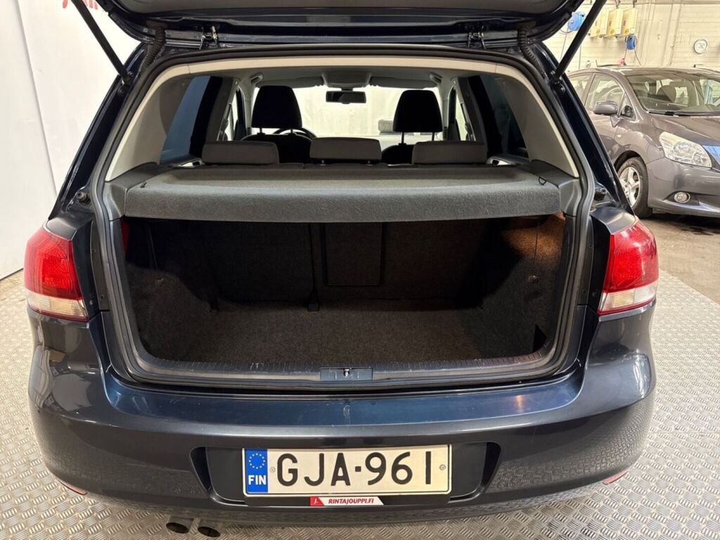 Volkswagen Golf 2010 Sininen