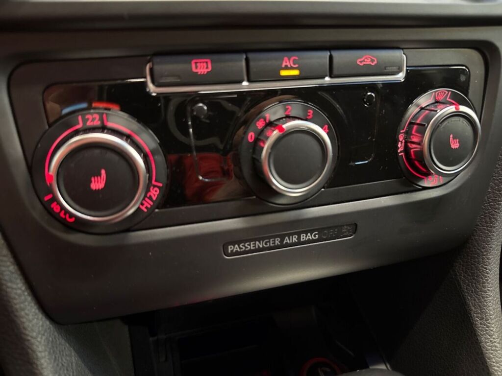 Volkswagen Golf 2010 Sininen