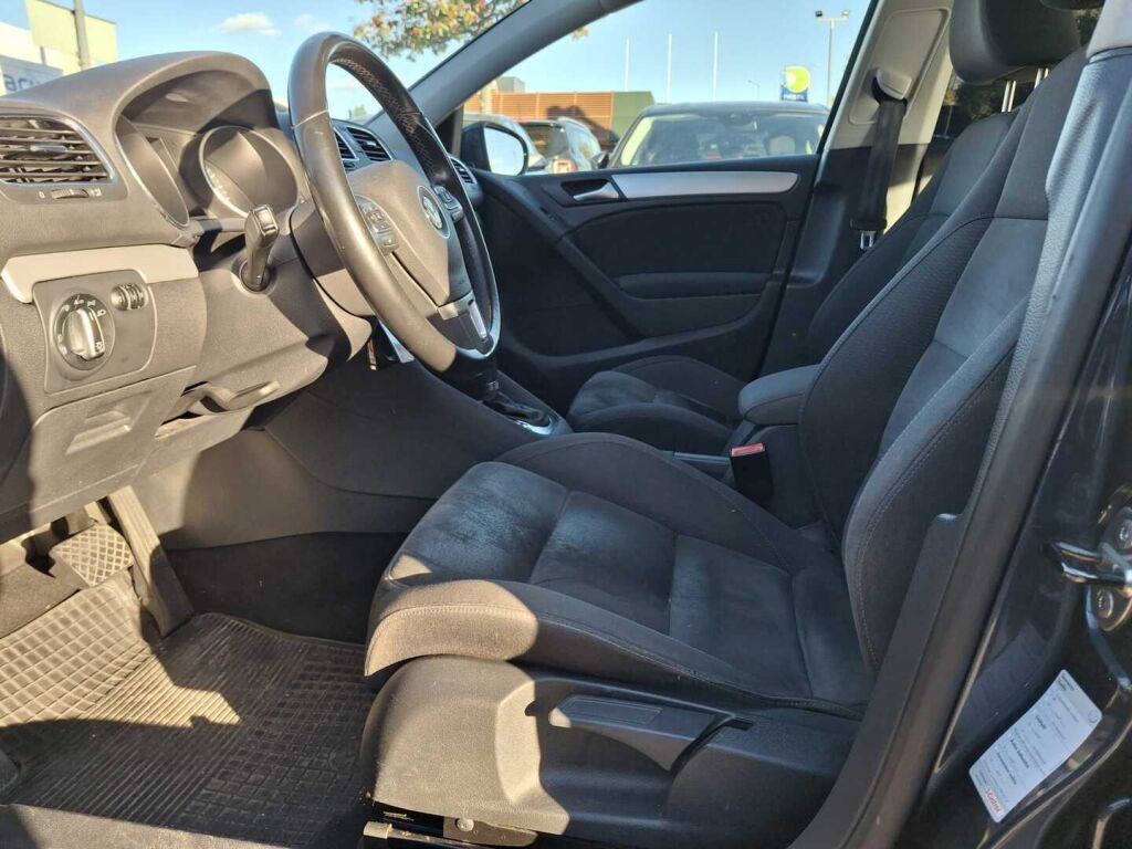 Volkswagen Golf 2010 Sininen