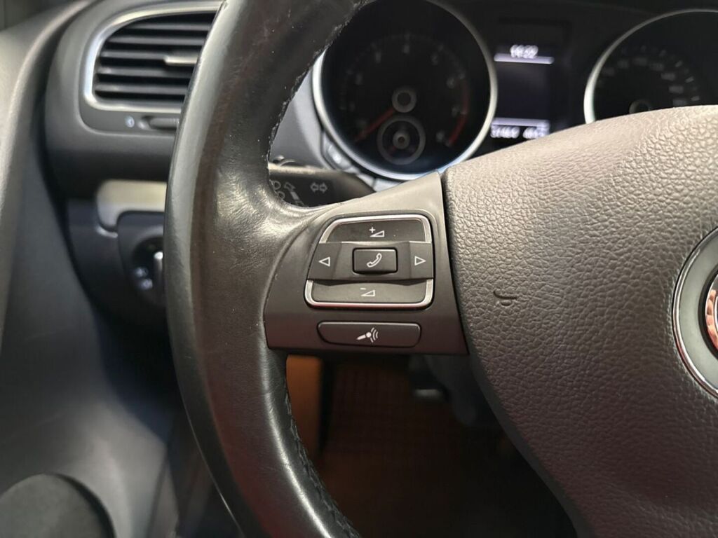 Volkswagen Golf 2010 Sininen