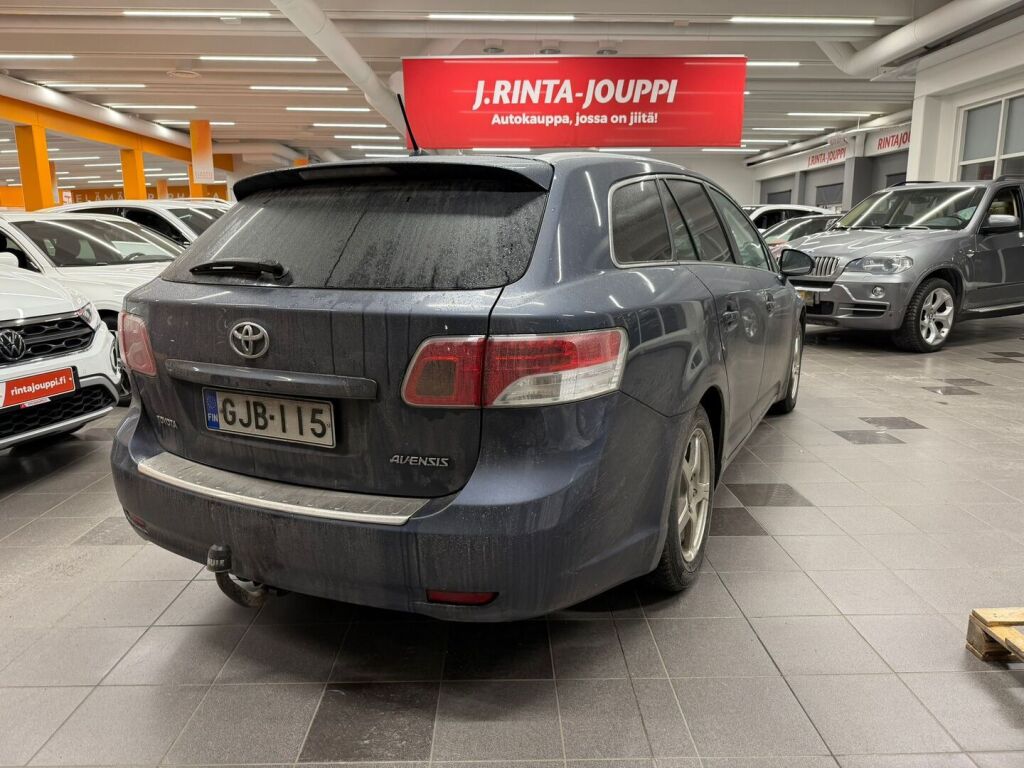 Toyota Avensis 2010 Sininen