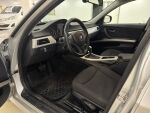 BMW 318 2010 Harmaa