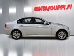 BMW 318 2010 Harmaa