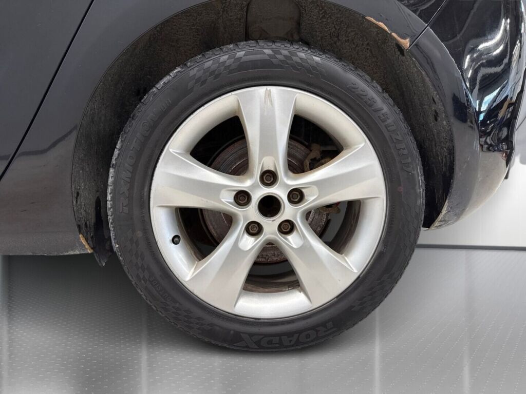 Opel Astra 2010 Musta