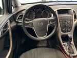 Opel Astra 2010 Musta