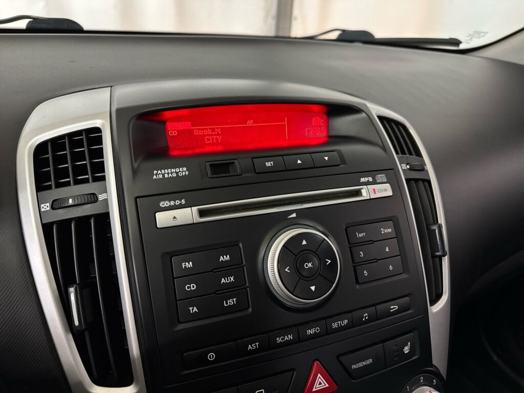 Kia Ceed 2010 Sininen