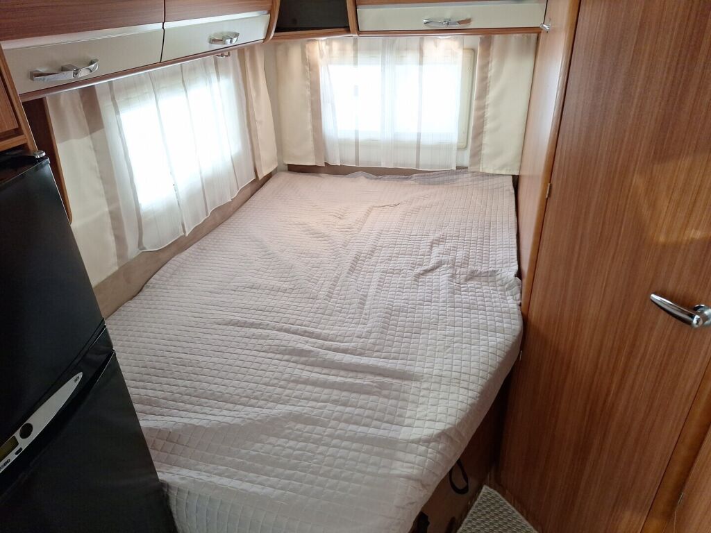 Adria Coral 2012 Harmaa