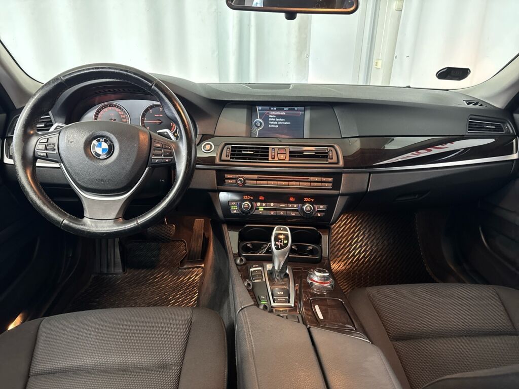 BMW 520 2010 Harmaa