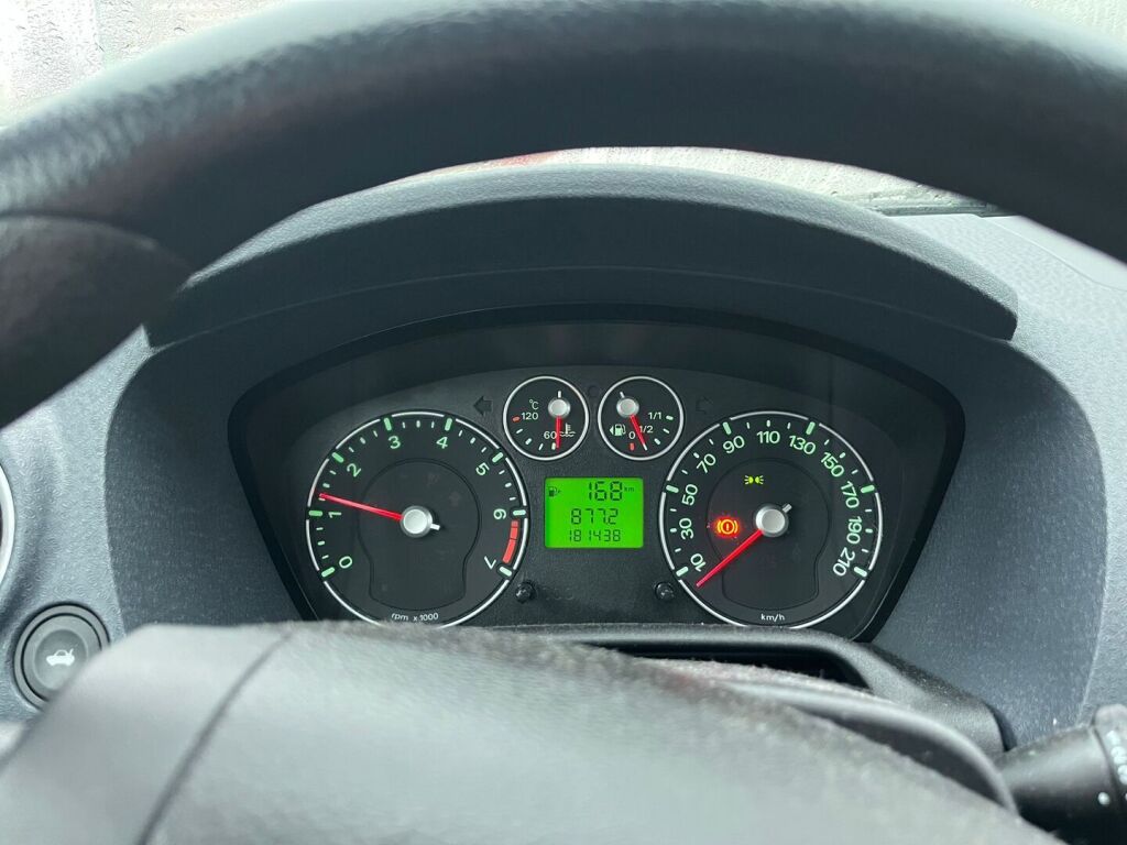 Ford Fusion 2010 Sininen