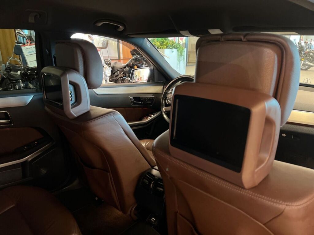 Mercedes-Benz E 2010 Harmaa