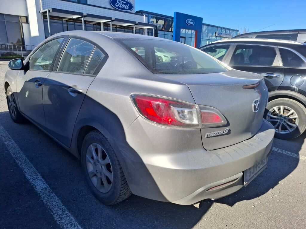 Mazda Mazda3 2011 Harmaa