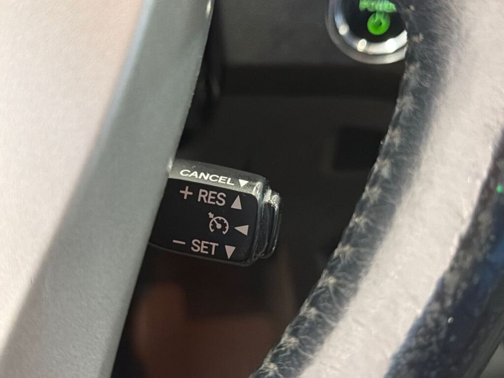 Toyota Prius 2011 Musta