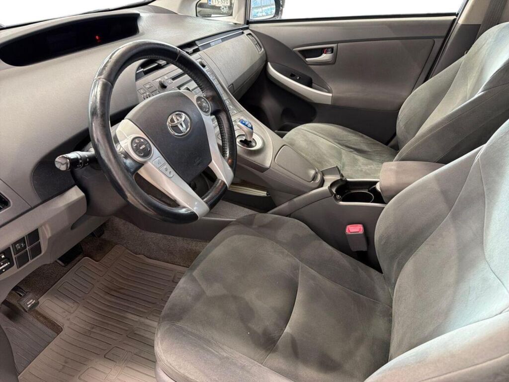 Toyota Prius 2011 Musta
