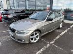 BMW 318 2011 Ruskea (beige)