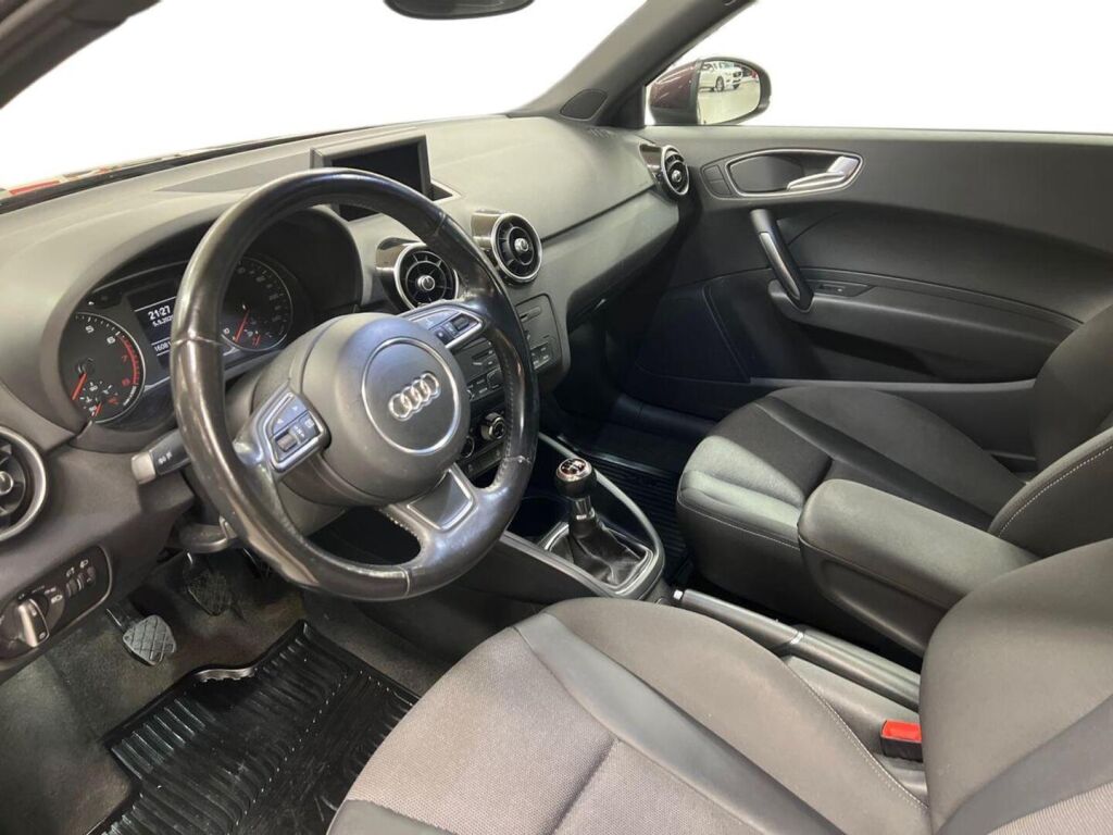 Audi A1 2011 Sininen