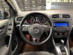 Volkswagen Golf 2011 Musta