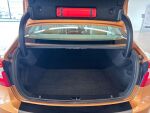 Volvo S60 2011 Oranssi