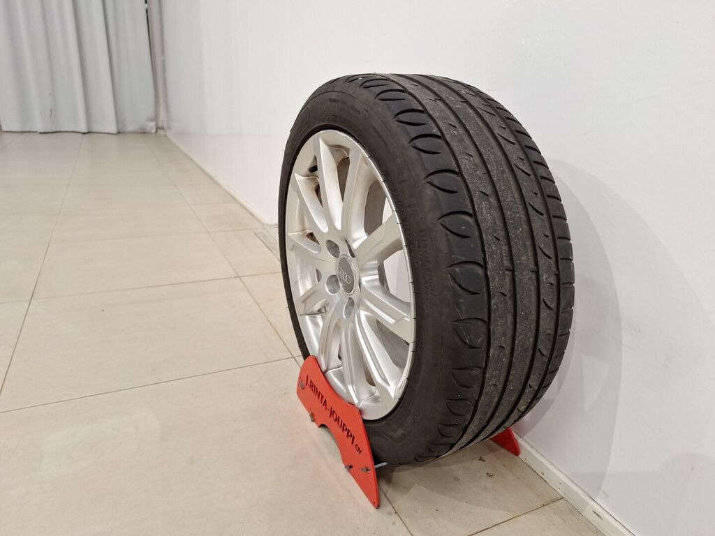 Audi A3 2010 Punainen