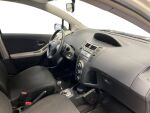 Toyota Yaris 2011 Hopea