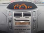 Toyota Yaris 2011 Hopea
