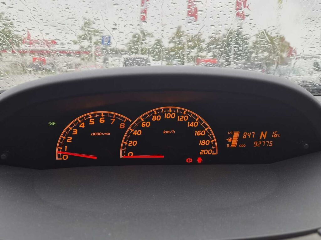 Toyota Yaris 2011 Hopea