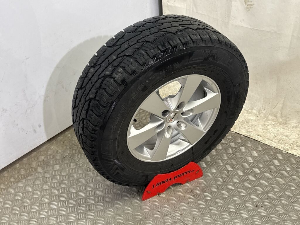 Nissan Navara 2011 Harmaa