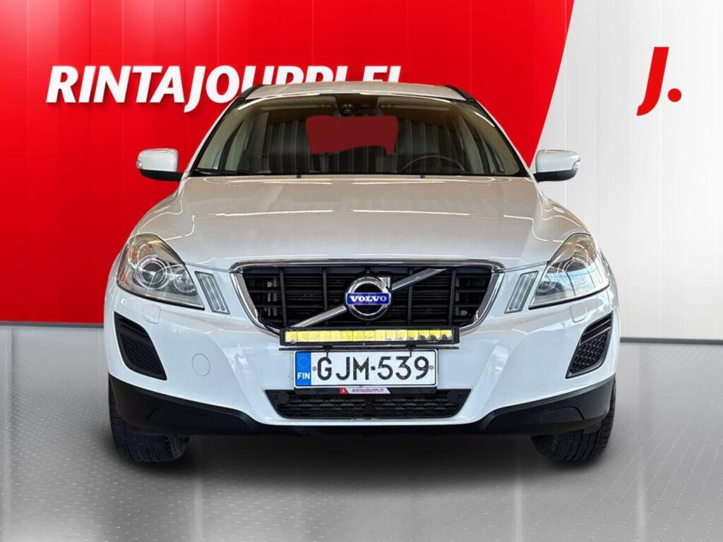 Volvo XC60 2011 Valkoinen