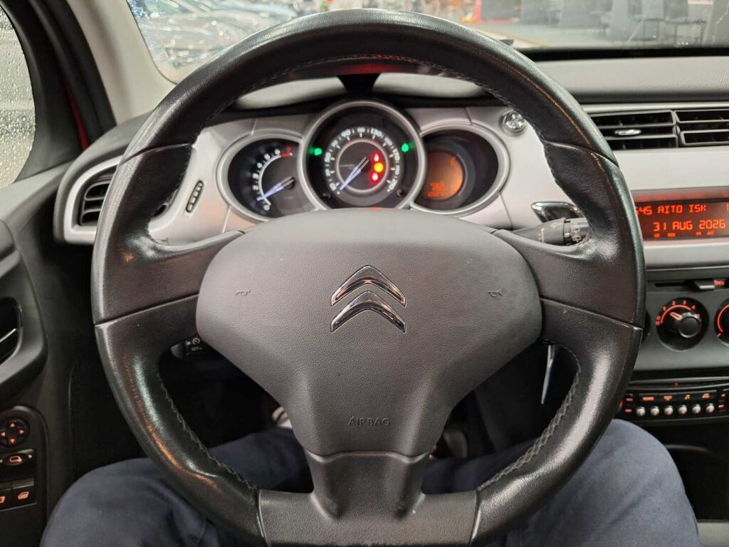 Citroen C3 2011 Punainen