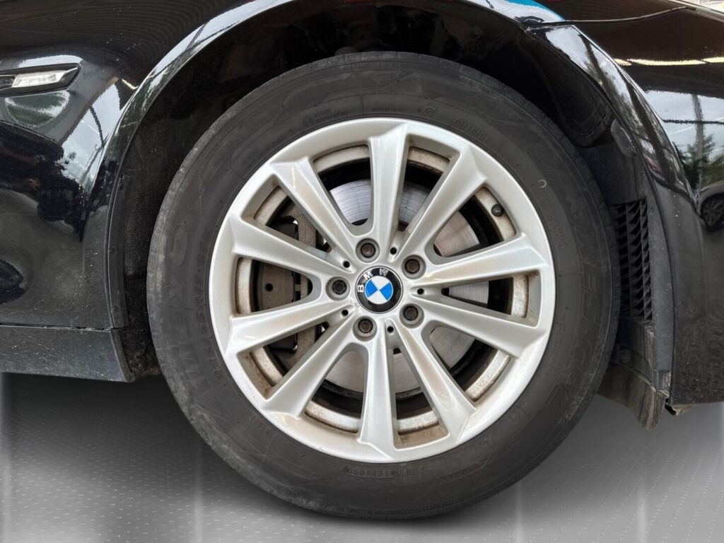 BMW 530 2011 Musta