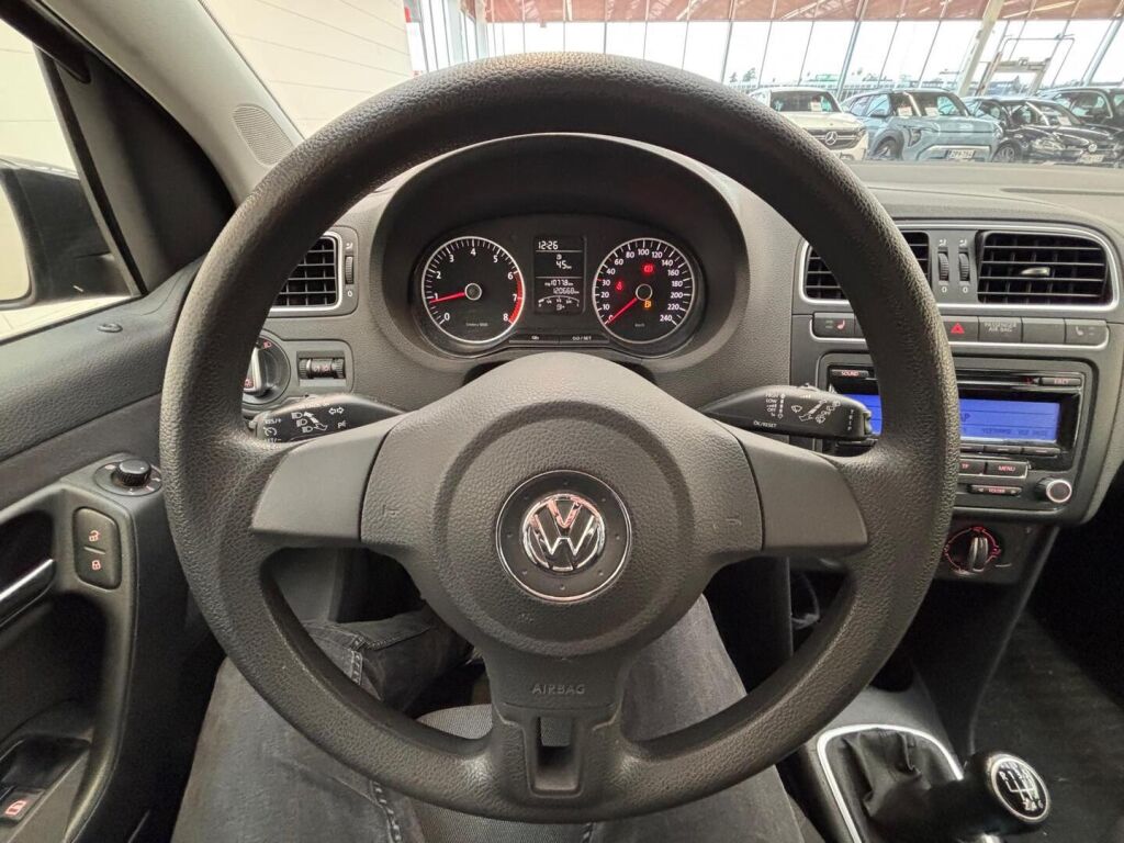Volkswagen Polo 2011 Harmaa