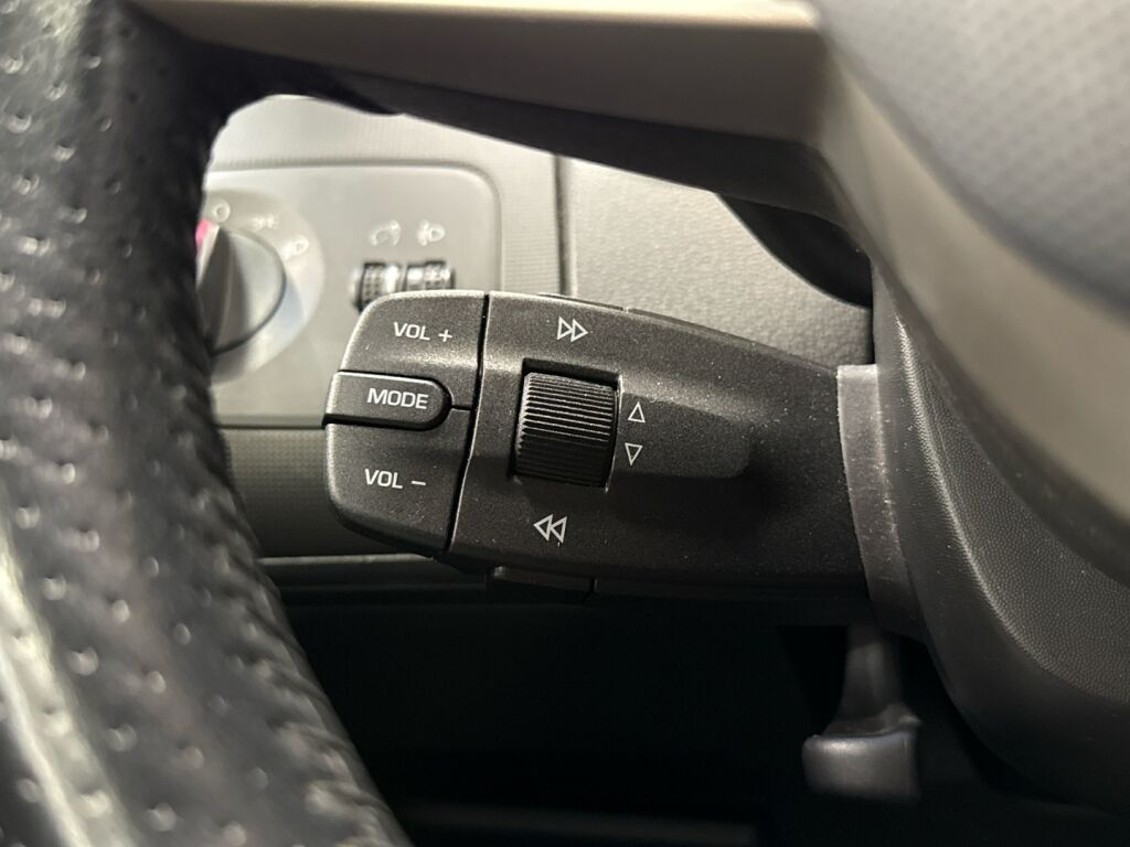 Seat Ibiza 2011 Valkoinen