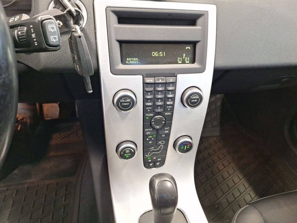 Volvo V50 2011 Harmaa