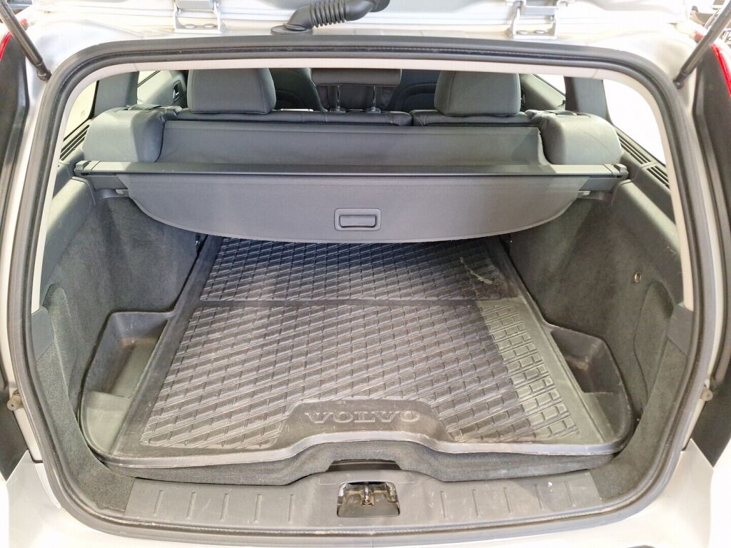 Volvo V50 2011 Harmaa