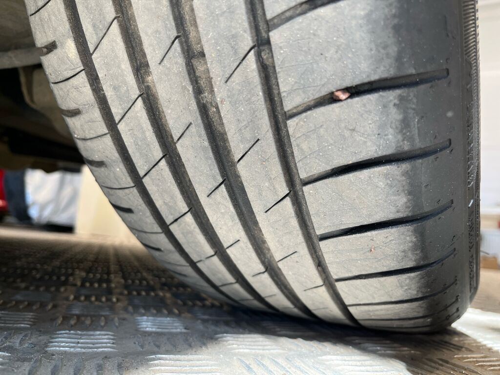 Toyota Verso 2011 Harmaa