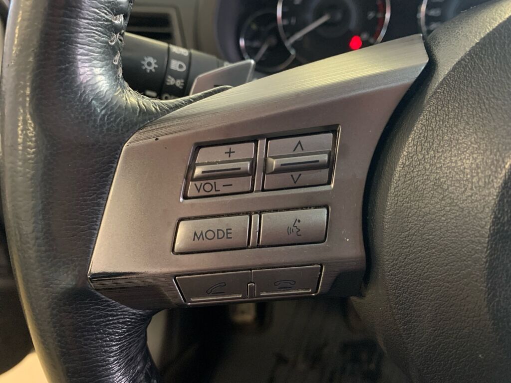 Subaru Outback 2011 Valkoinen