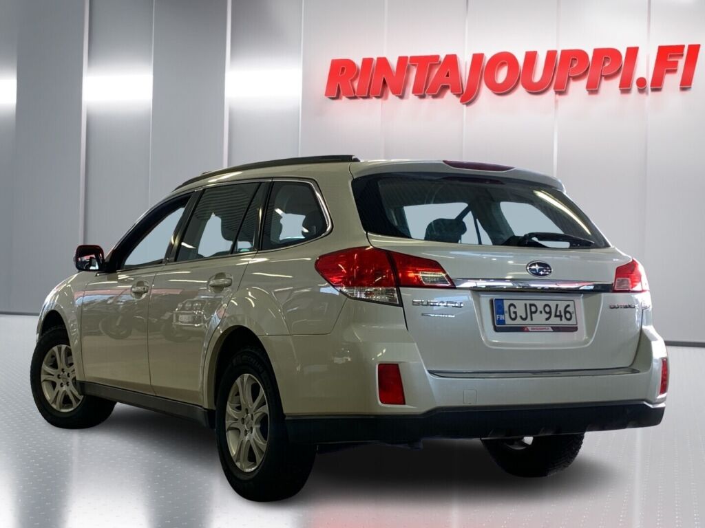Subaru Outback 2011 Valkoinen