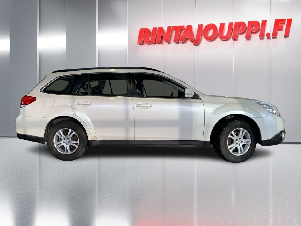 Subaru Outback 2011 Valkoinen