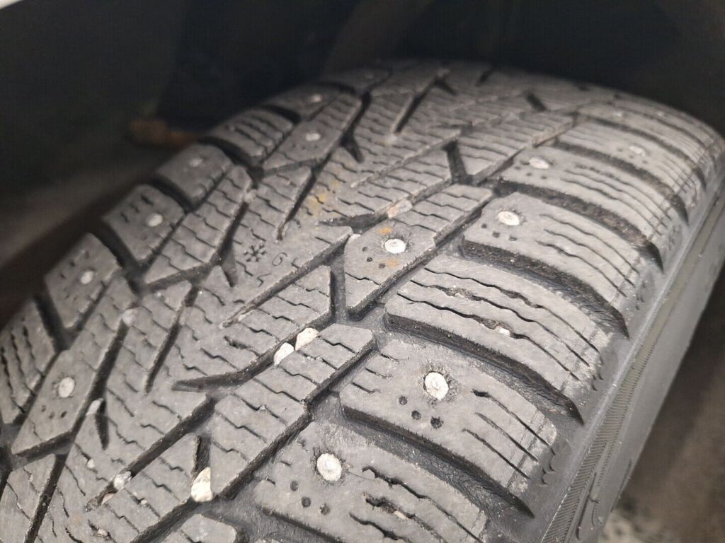 Audi A4 2011 Valkoinen