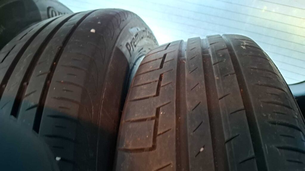 Toyota Verso 2011 Musta