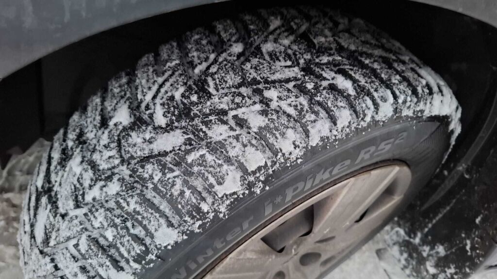 Toyota Verso 2011 Musta