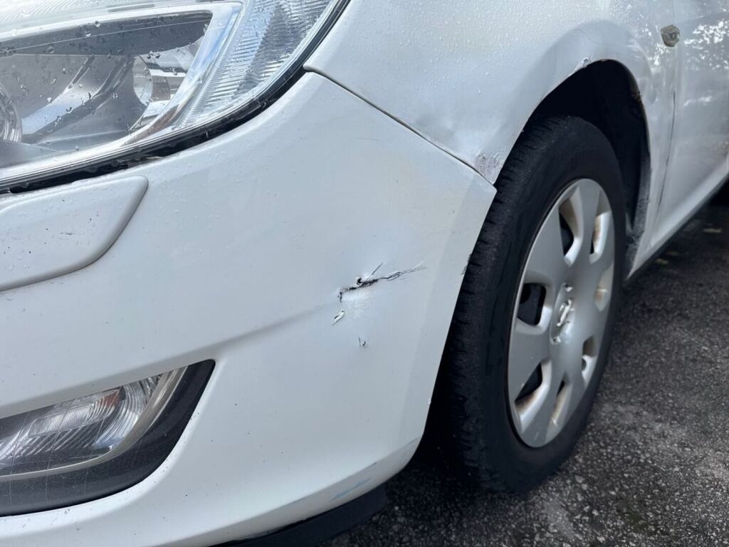 Opel Astra 2011 Valkoinen