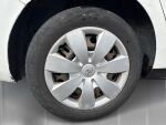 Opel Astra 2011 Valkoinen