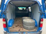 Toyota Hiace 2011 Sininen