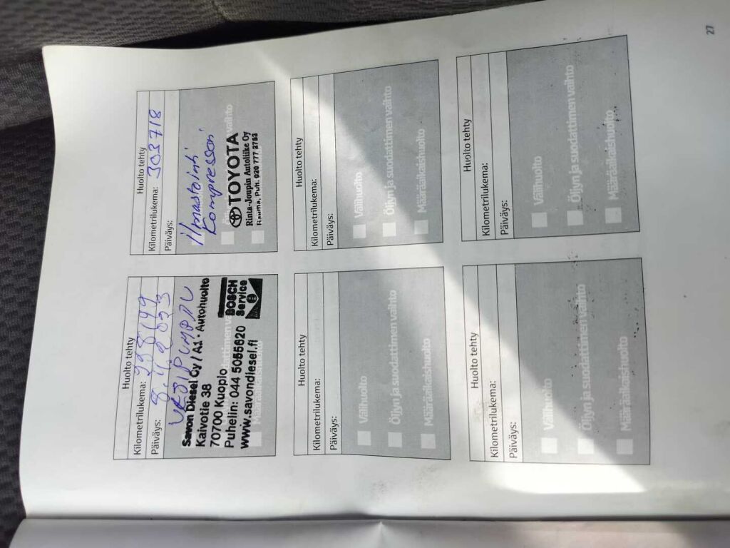 Toyota Hiace 2011 Sininen