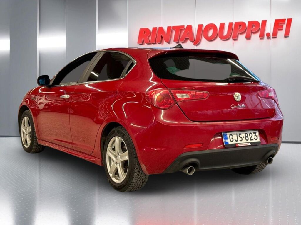 Alfa Romeo Giulietta 2011 Punainen