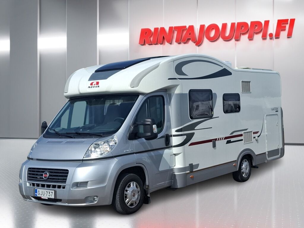 Adria Matrix Plus 680 SP 2011 Valkoinen